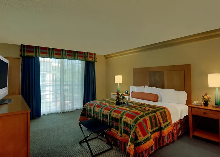 Embassy By Hilton Biltmore 3* Phoenix