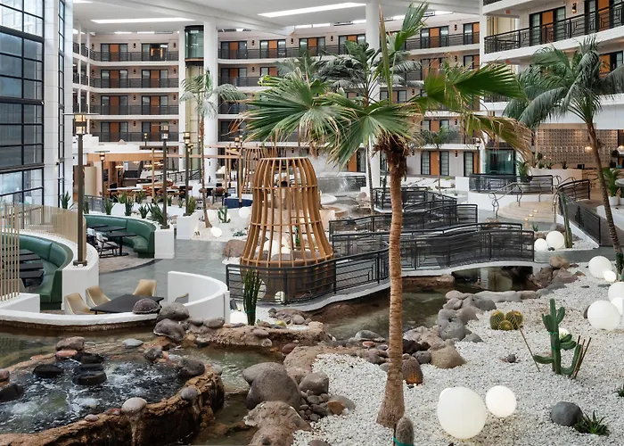 Hotel Embassy By Hilton Biltmore 3*