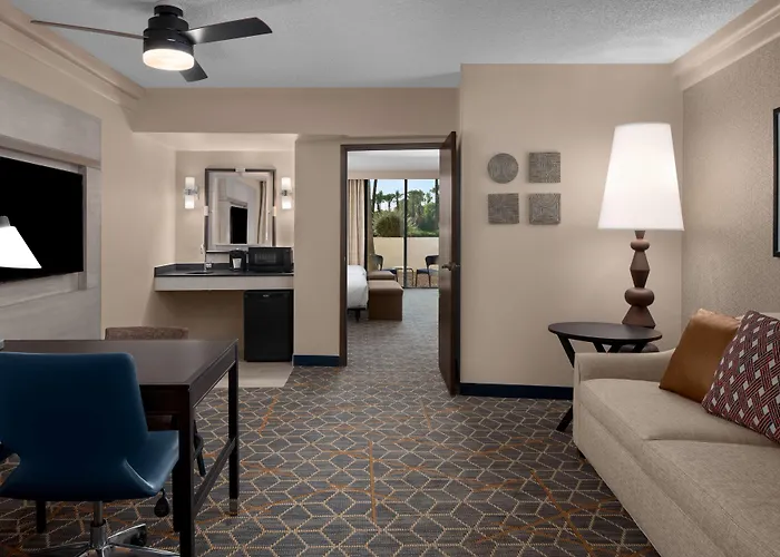 Embassy By Hilton Biltmore 3* Phoenix