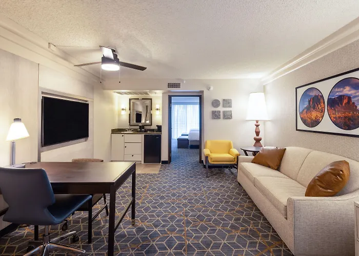 Embassy By Hilton Biltmore