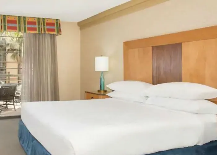 Embassy By Hilton Biltmore 3* Phoenix
